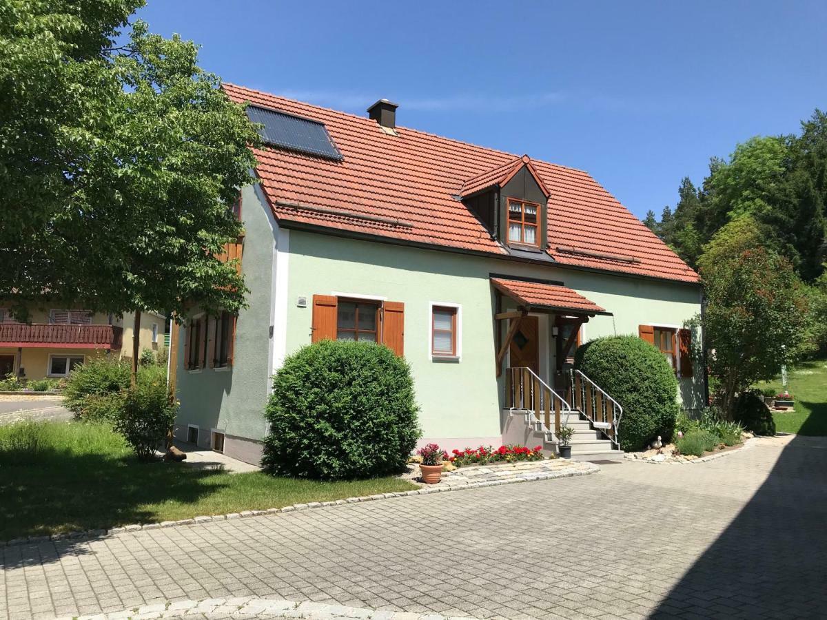 Königstein in der OberpfalzHaberlhausアパートメント エクステリア 写真